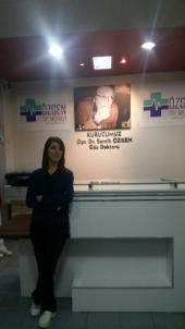 Arkamıza dönüp her baktığımızda sizi görmek ne güzel.... Bizlere emanetiniz Özgen Tıp Merkezi güçlü kurumsal yapısıyla ilerlemeye devam ediyor. Sizi her zaman özlemle, saygıyla ve rahmetle anıyoruz...